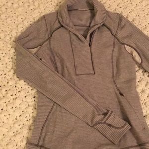 Quarter zip lululemon sweatshirt